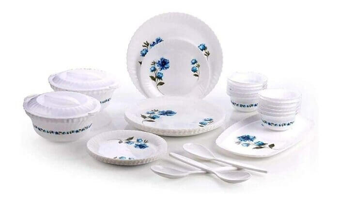 Overa Plastic Exclusive and Microwave Safe, Printed Round Flourish Dinner Set of 32 Pieces